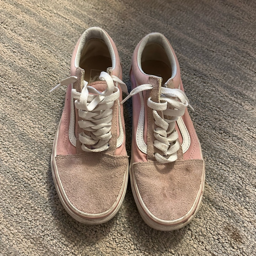 Vans Old Skool sneakers pink suede low top lace up Size 6.5
